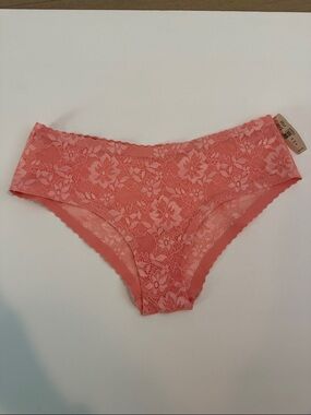 Victoria's Secret Angels Pink Coral Lace Low Rise Hip Hugger Panty. VTG. NWT